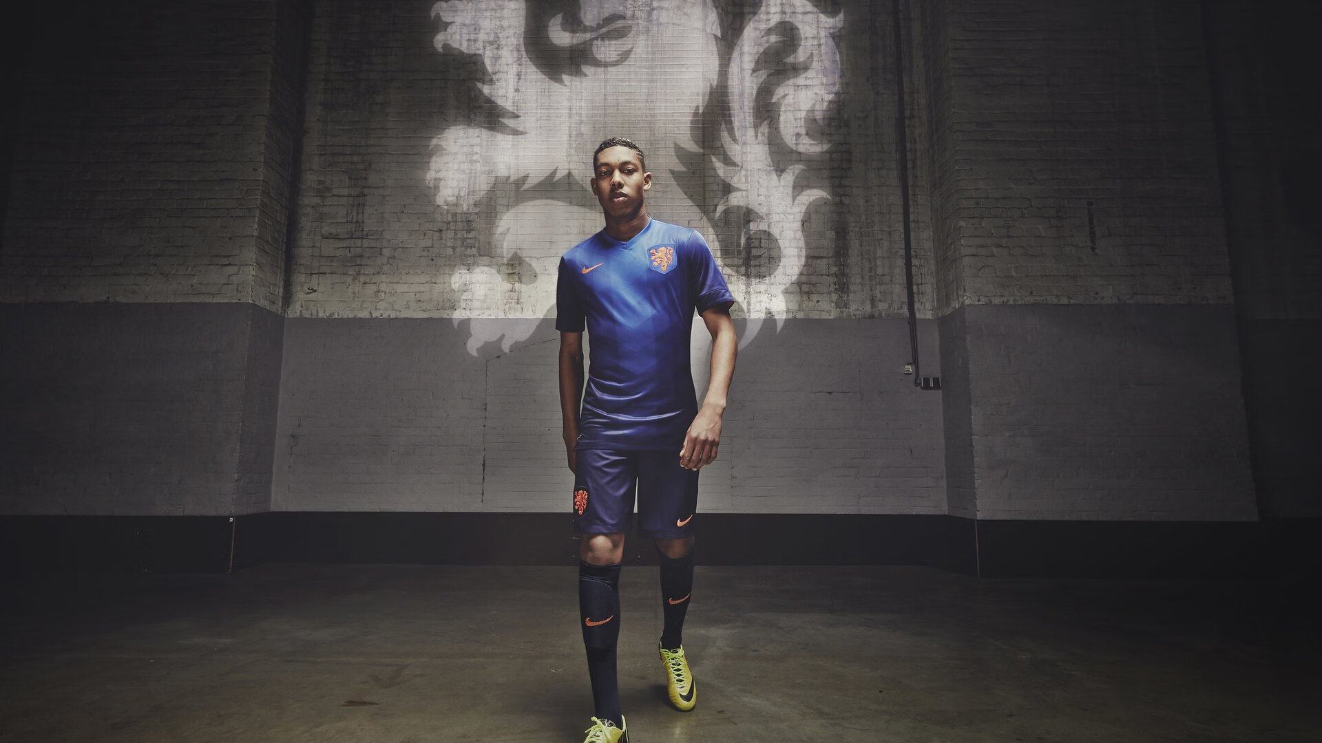 意甲冲刺：那不勒斯一飞冲天，稳居积分榜首，意甲那不勒斯对国米